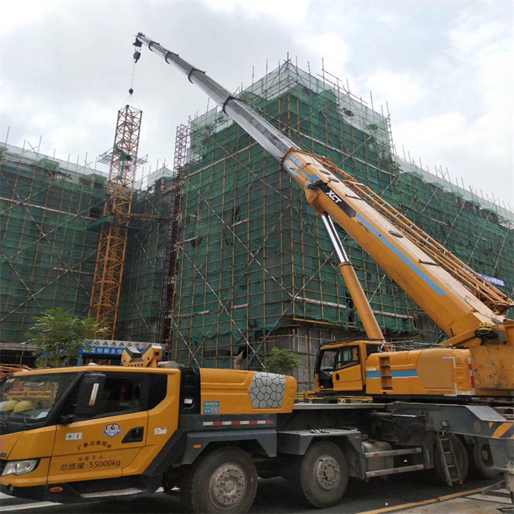 大田县谈谈吊车租赁需要注意的事项