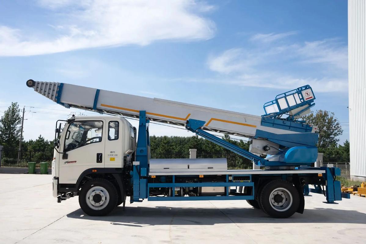 大田县云梯上料车租赁费用